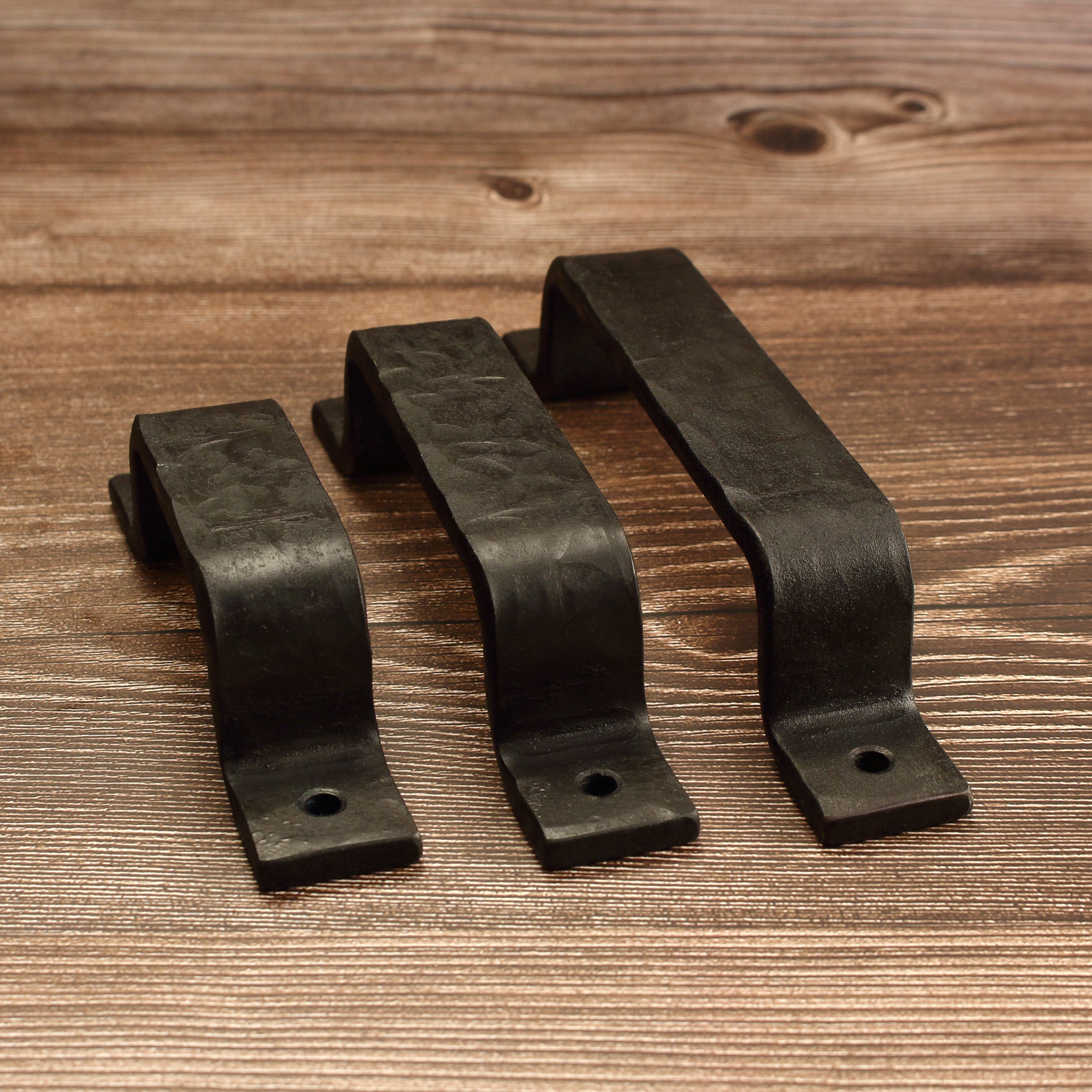 Hammered Barn Door Style Cabinet Pull  - 1" Wide - Blackened - Individual