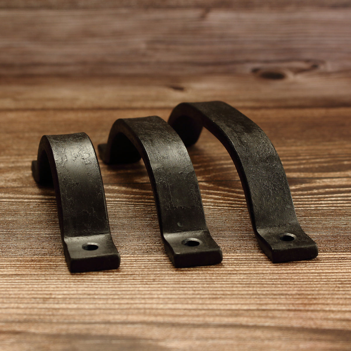 Curved Barn Door Style Cabinet Pull - 3/4" Wide - Blackened - Individual