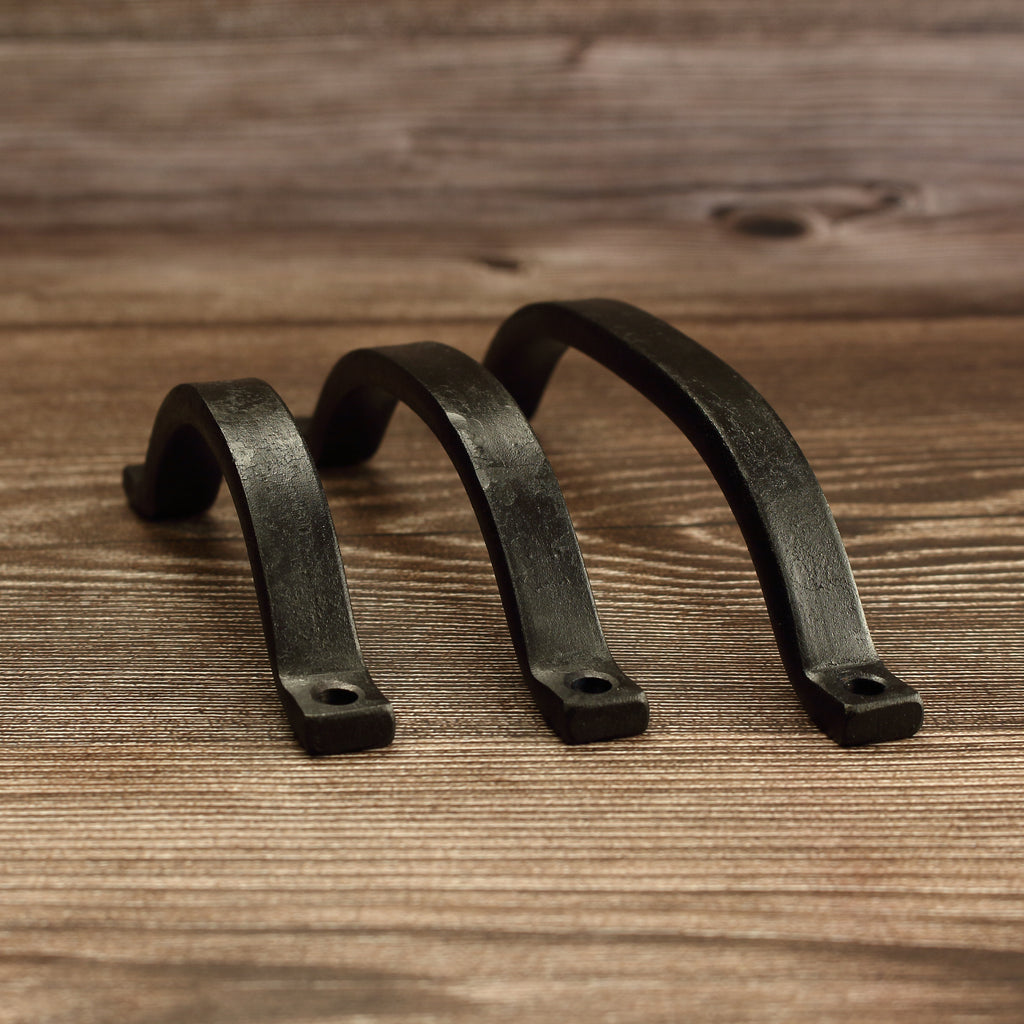 Curved Barn Door Style Cabinet Pull - 1/2" Wide - Blackened - Individual