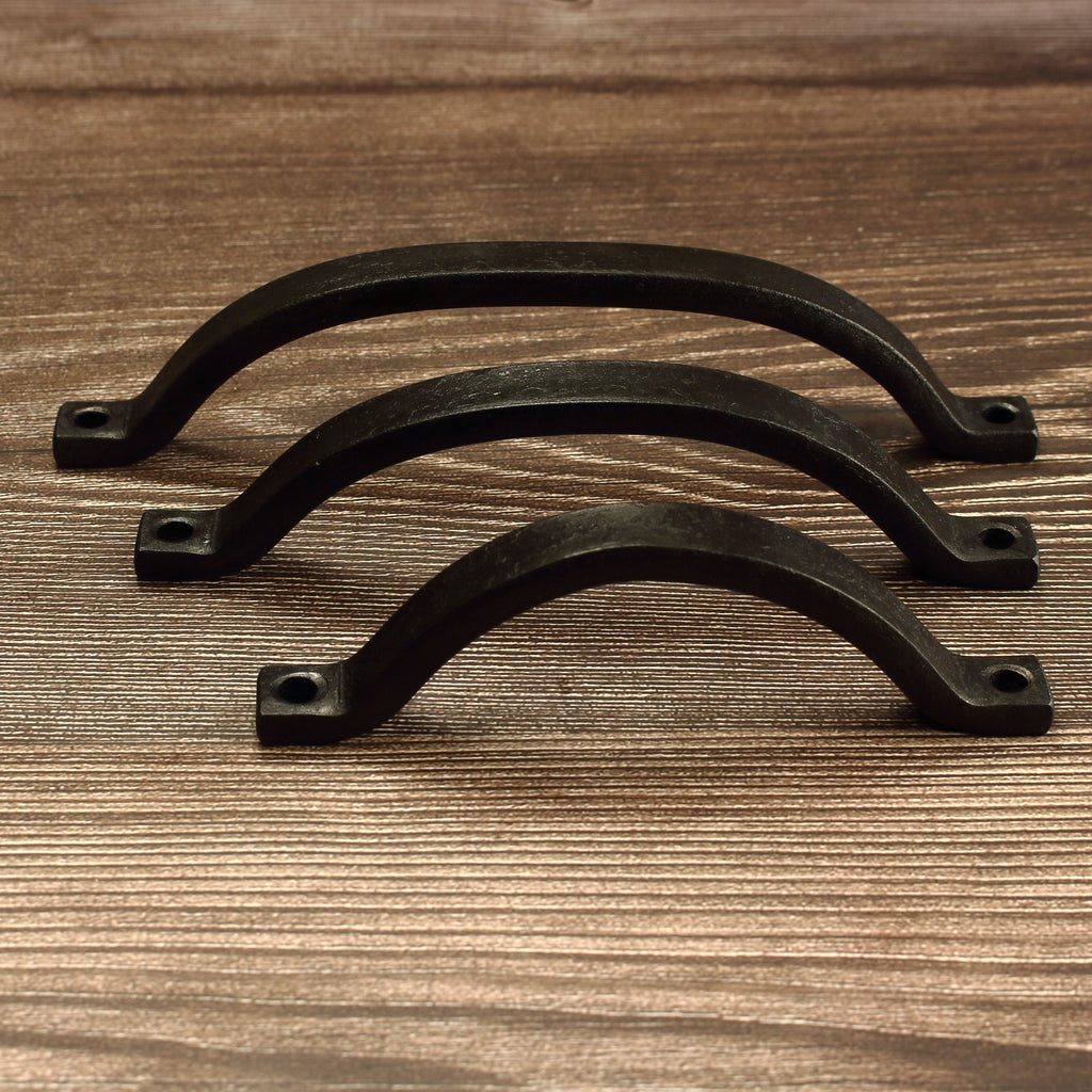 Curved Barn Door Style Cabinet Pull - 1/2" Wide - Blackened - Individual