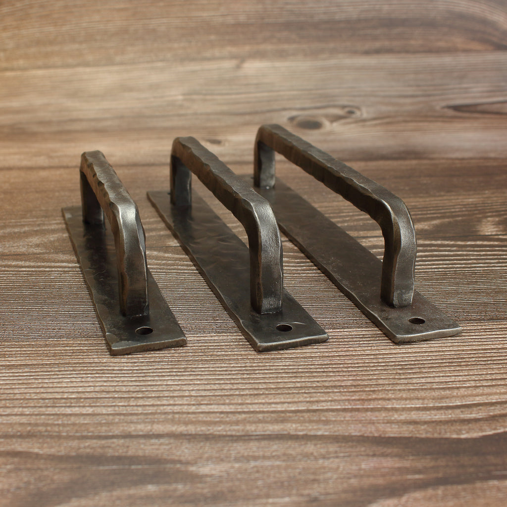 Hammered Backplate Cabinet Pull - Brushed - Individual