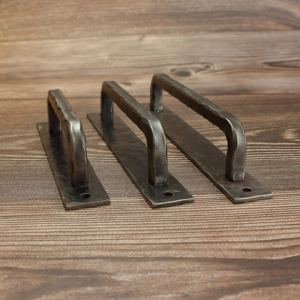 Hammered Backplate Cabinet Pull - Brushed - Individual