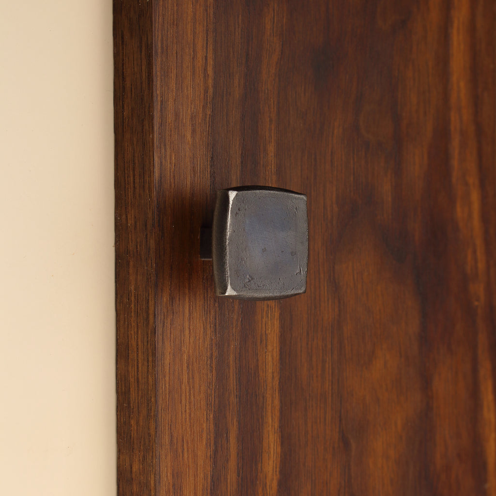 Minimalist Square Knob - Brushed - Individual