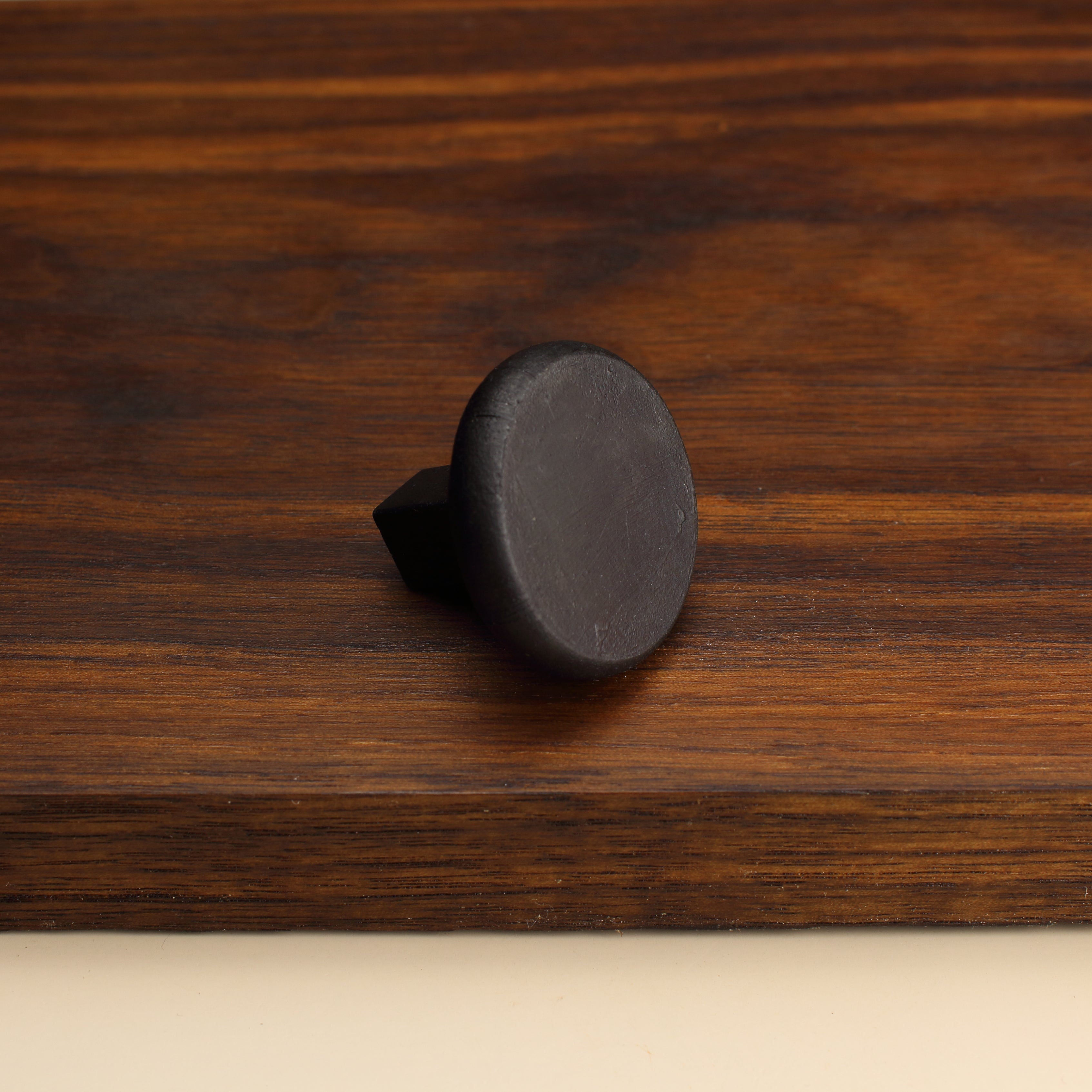 Minimalist Circular Knob - Blackened - Individual