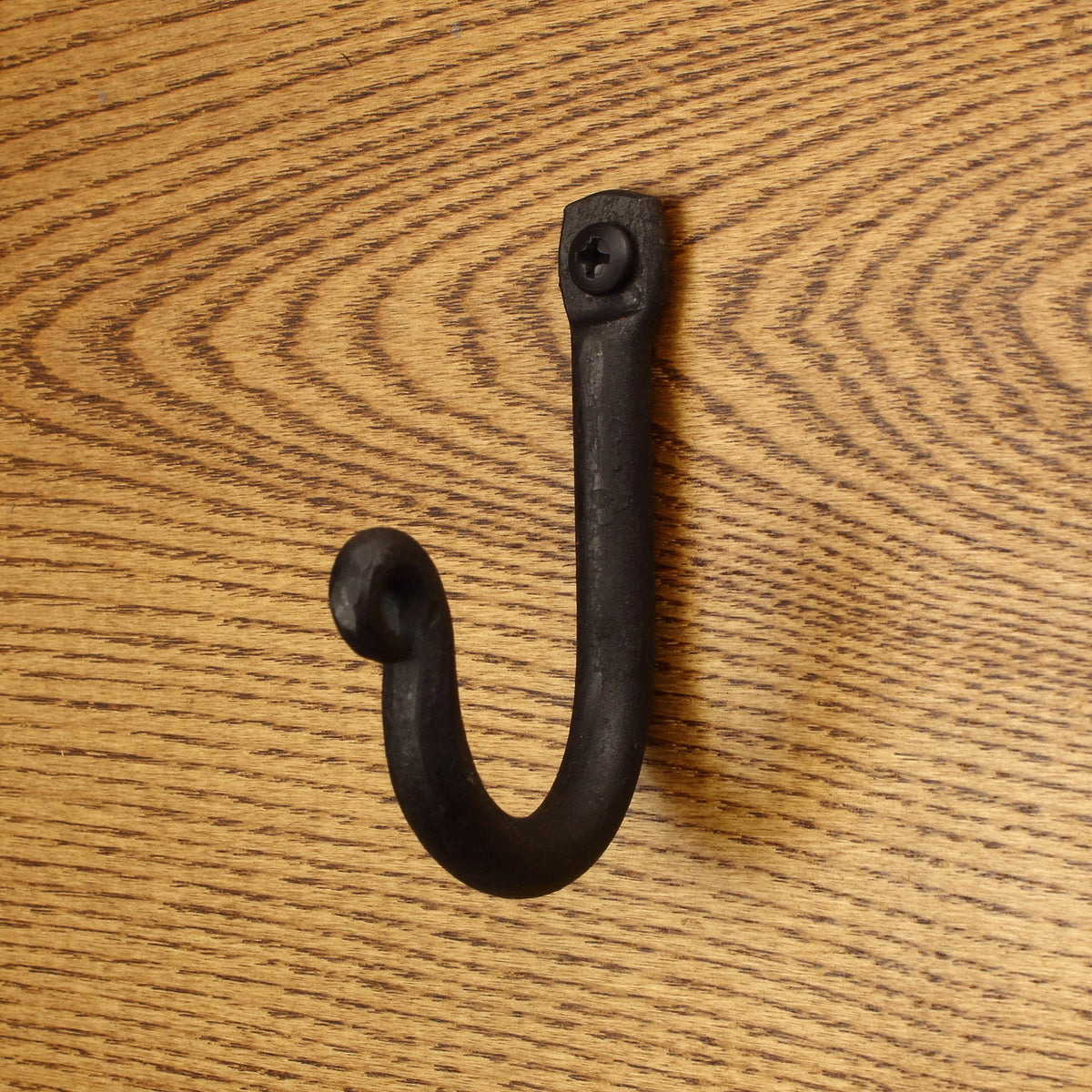 Large Round Hook - Individual