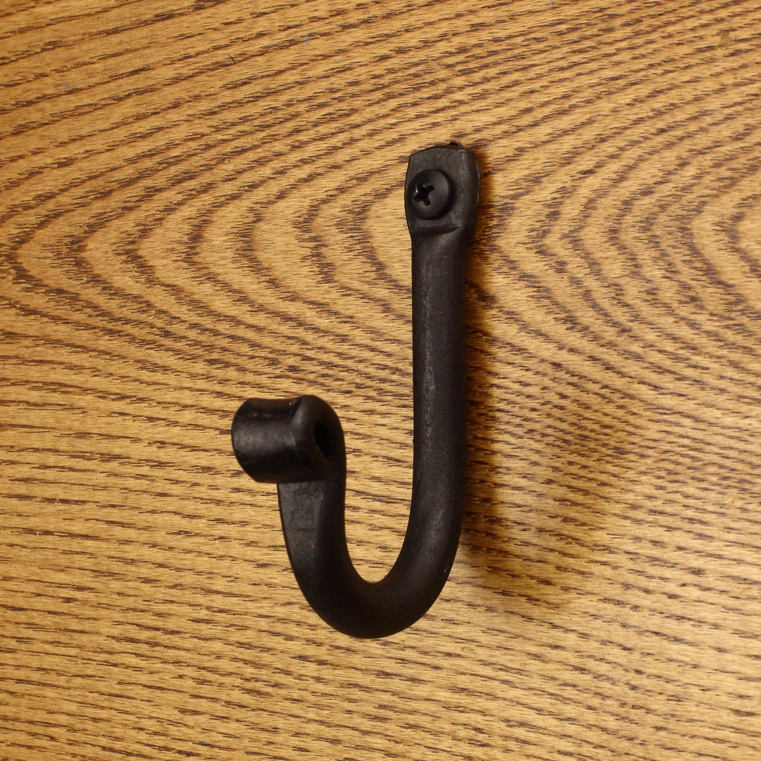 Large Round Hook - Individual