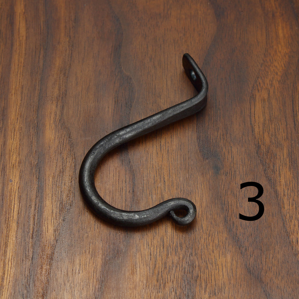 Under Hook - Individual