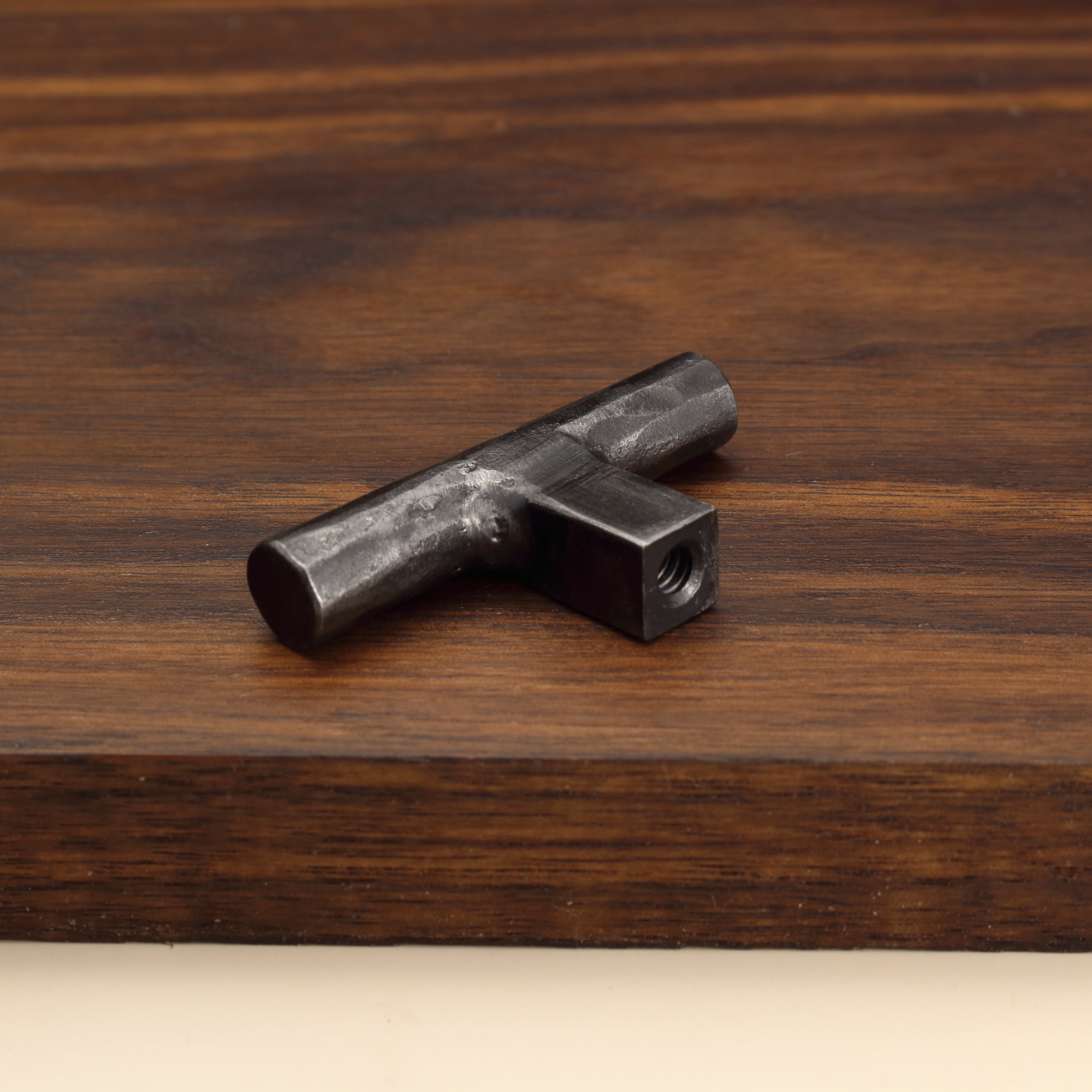 Hammered Round Tee Knob - Brushed - Individual