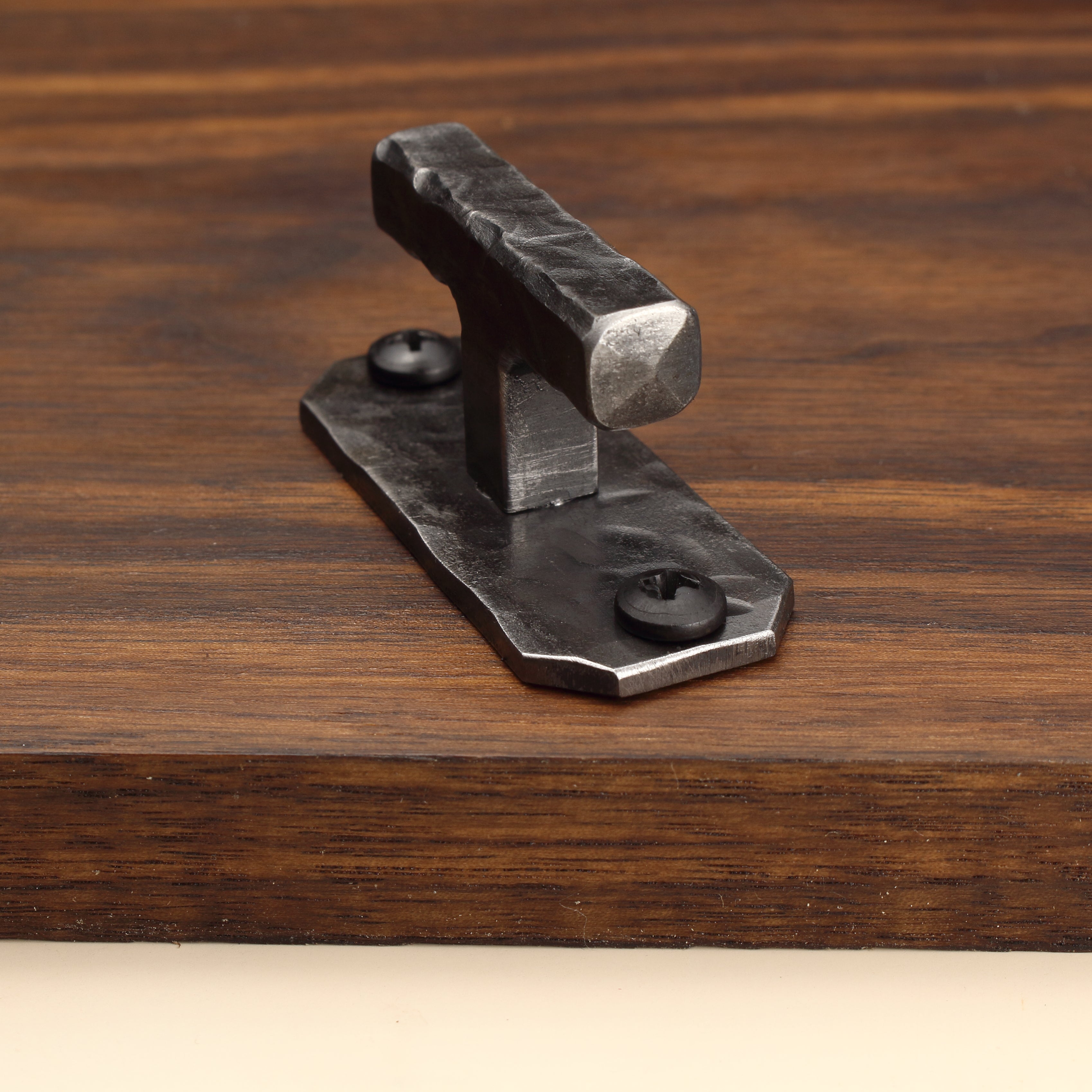 Backplate Tee Knob - Brushed - Individual