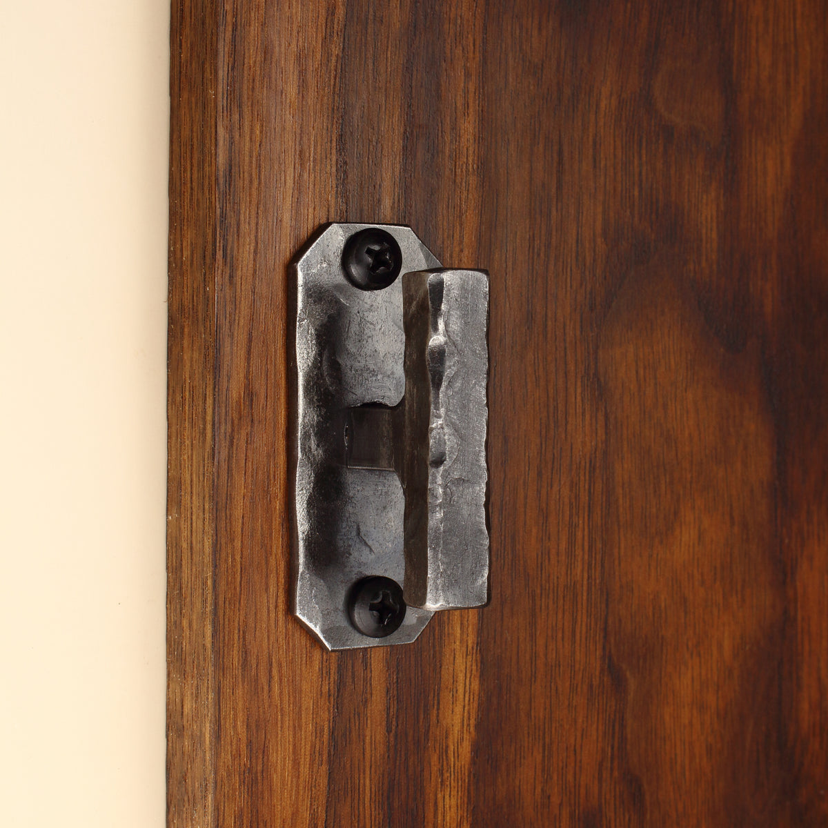 Backplate Tee Knob - Brushed - Individual