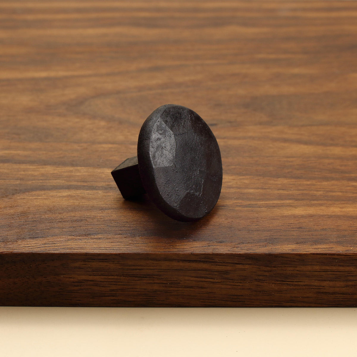 Round Hammered Knob - Blackened - Individual