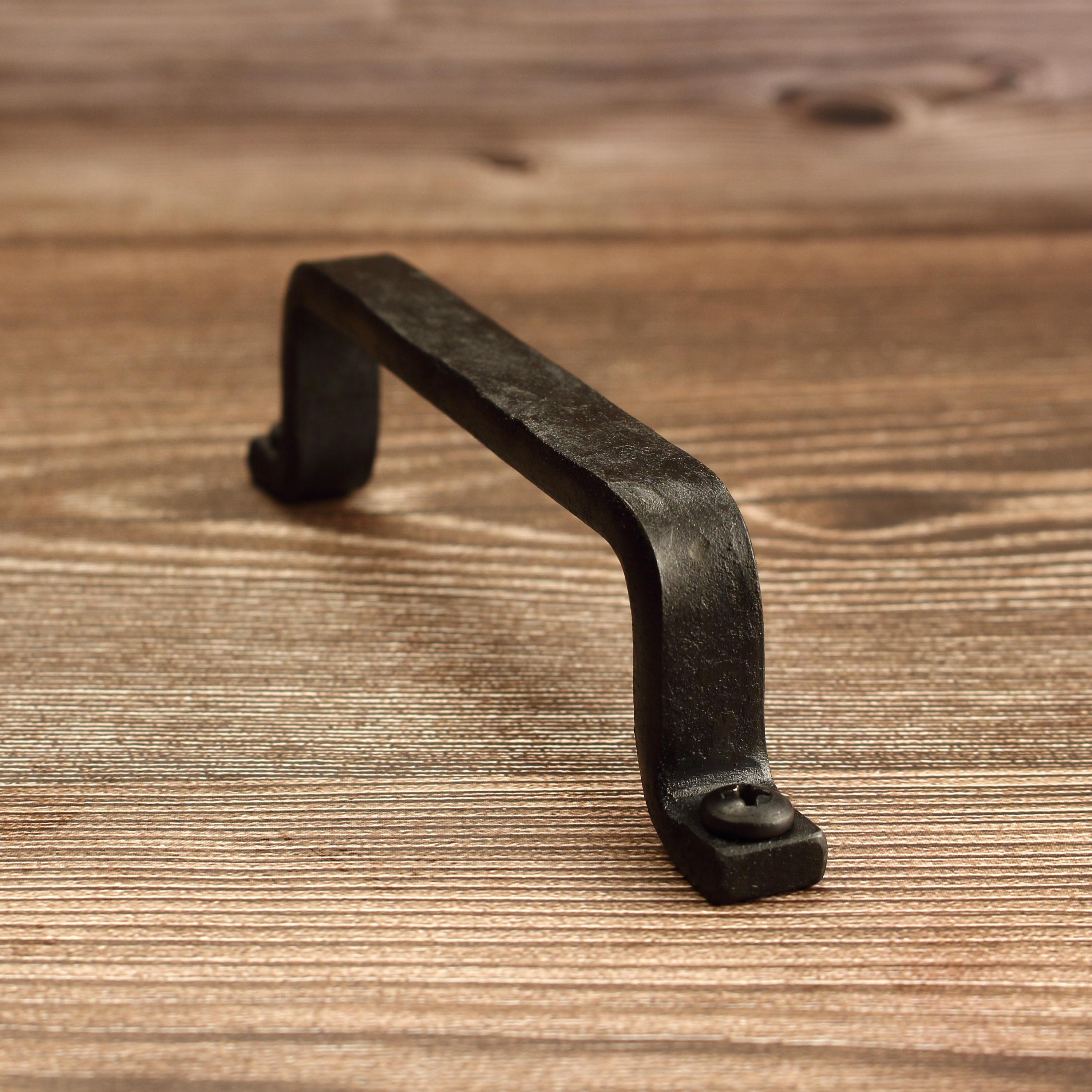 Hammered Barn Door Style Cabinet Pull - 1/2" Wide - Blackened - Individual
