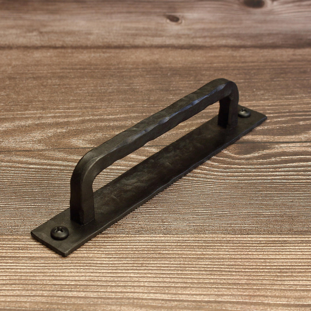 Hammered Backplate Cabinet Pull - Blackened - Individual