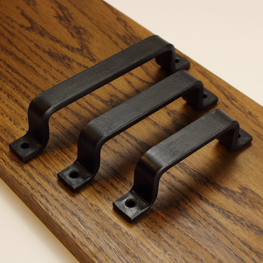 Barn Door Style Cabinet Pull - 3/4" Wide - Blackened - Individual