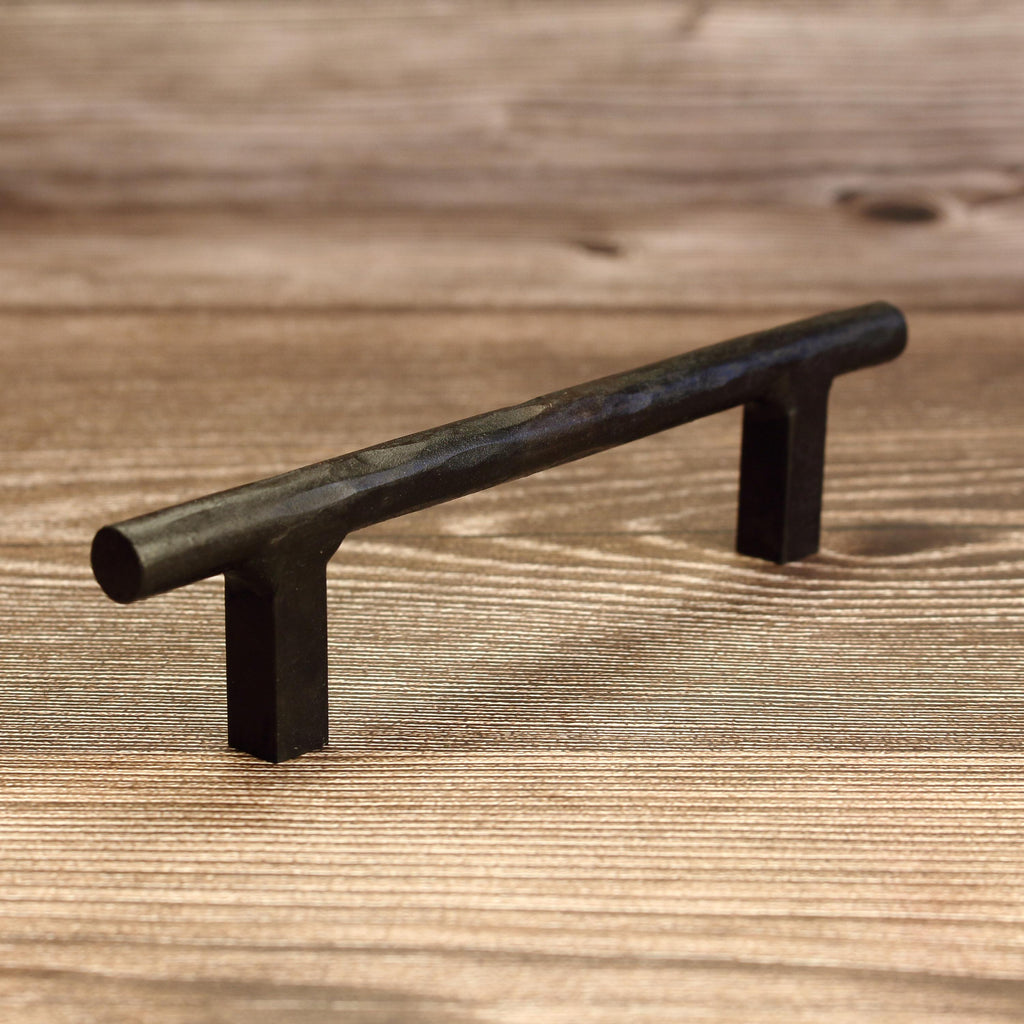 Hammered Round Stem Cabinet Pull - Blackened - Individual